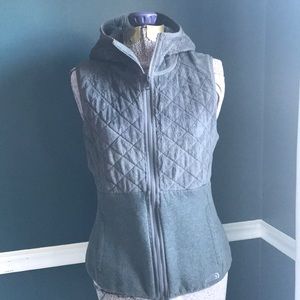 Women’s North Face quilted reversible S/M vest
